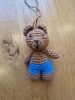 Mirkó - amigurumi figura 6cm + mese