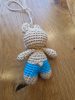 Mirkó - amigurumi figura 6cm + mese