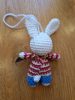 Nándor - amigurumi figura 6cm + mese