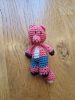 Rolf - amigurumi figura 6cm + mese